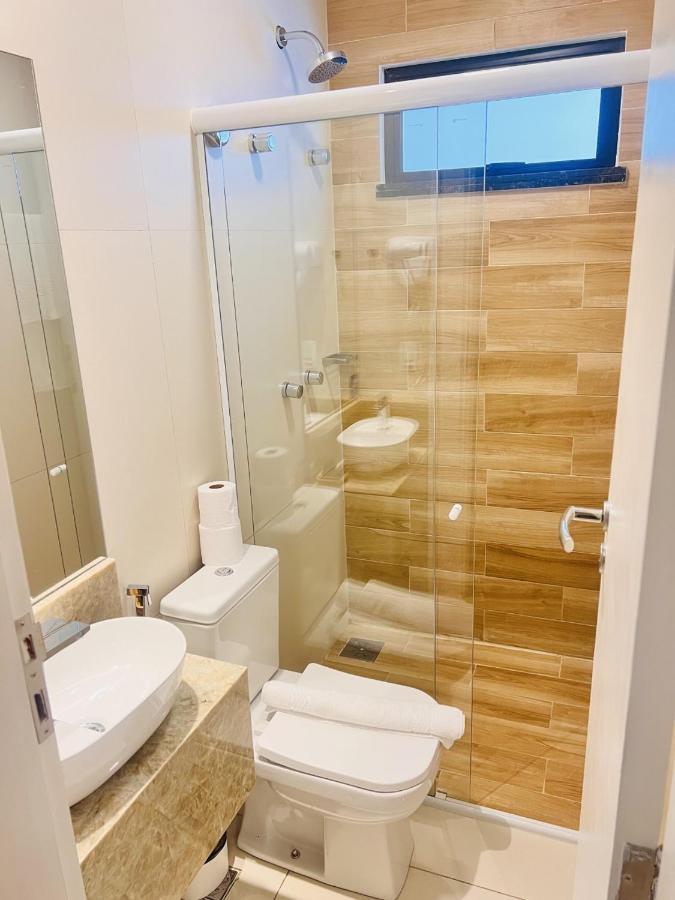 Paraiso Beach Hotel Акірас Екстер'єр фото